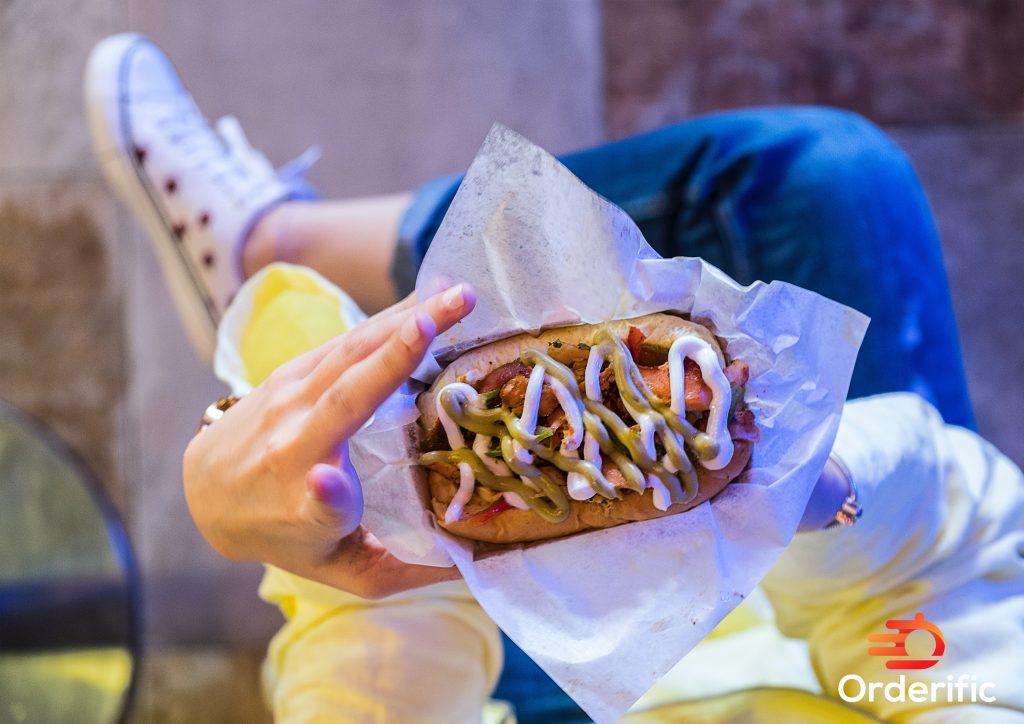 Open Food Places Today: Fast Food and Restaurant Options