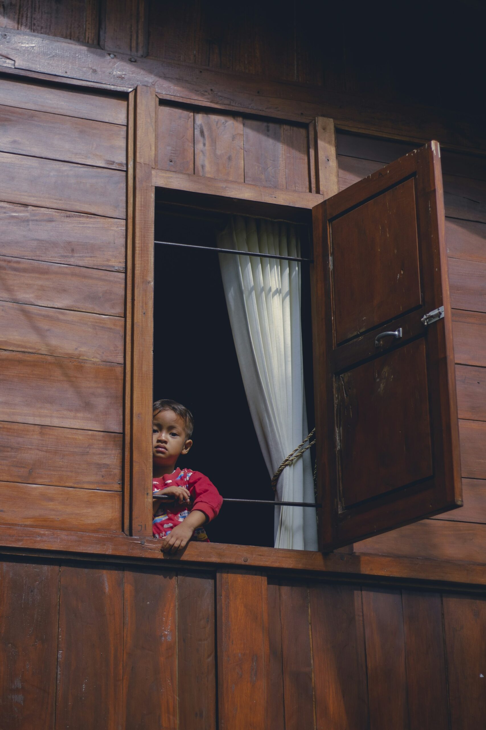 Navigating Relocation: Understanding and Supporting Children and Families Through Change